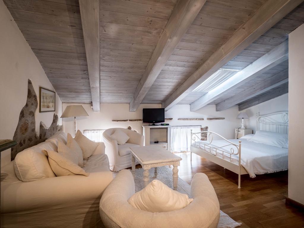Relais Il Pigno Guest House Affi Luaran gambar