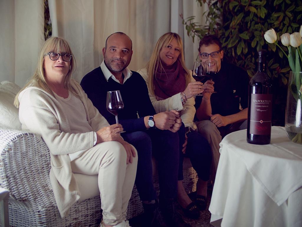 Relais Il Pigno Guest House Affi Luaran gambar